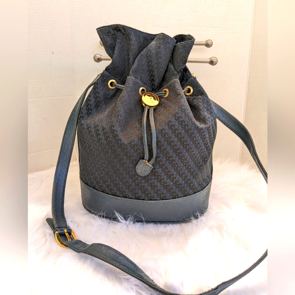 Vintage GUCCI Bucket Shoulder Bag Navy Blue All Over Pattern